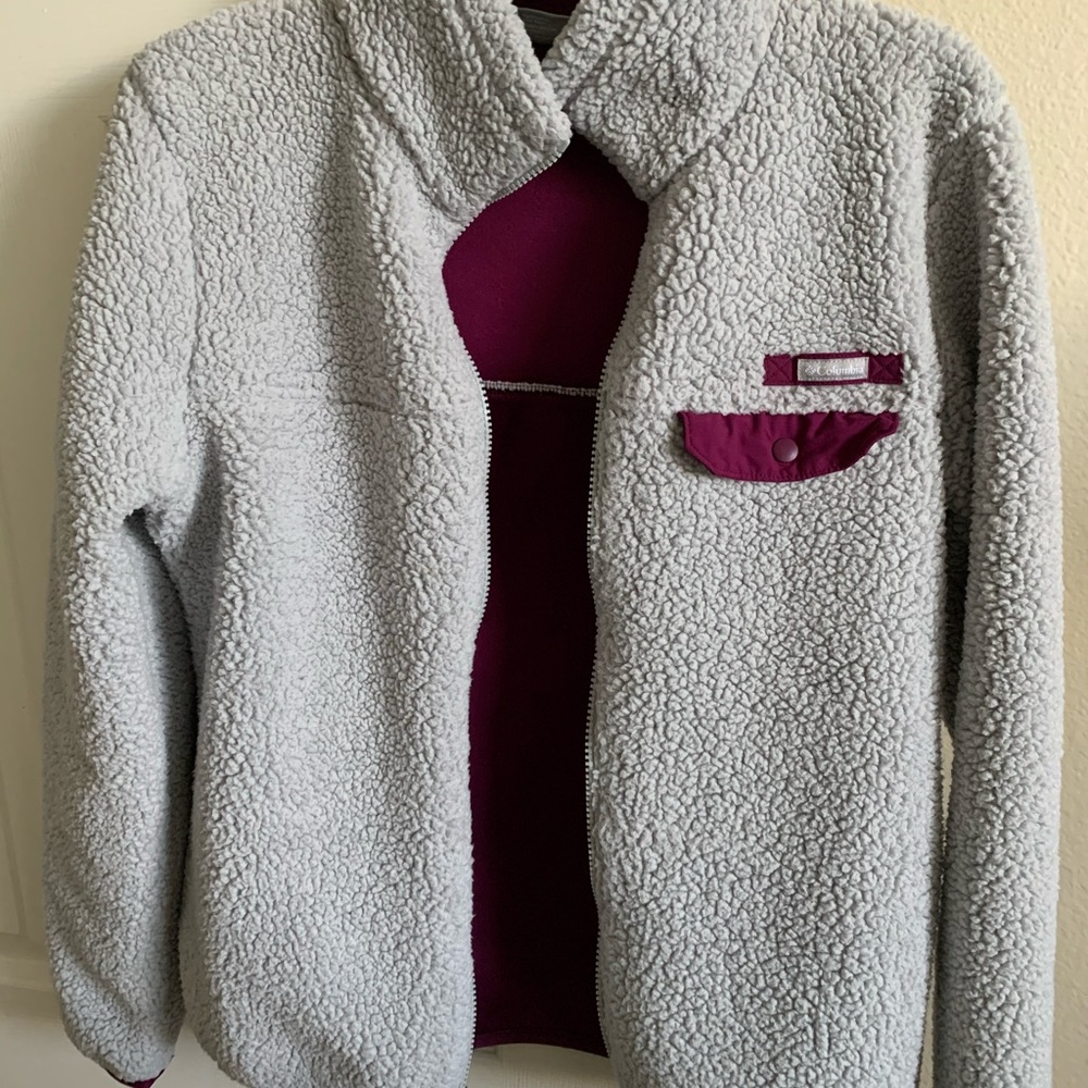 Columbia furry jacket. Like new!
